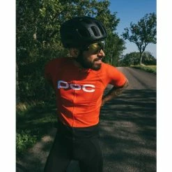 POC Essential Road Logo Kurzarmtrikot Prismane Red -Günstiges Kleidung Geschäft poc essential road logo kurzarmtrikot prismane red3