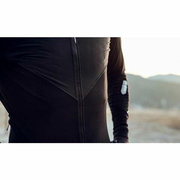 Q36.5 Bat Jacket Black Winter Jacke 5 Q36.5 Bat Jacket Black Winter Jacke – Bild 3