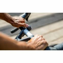 Wilier Jena Hybrid - E-Gravel Bike Bei Starcycles Entdecken 11 Wilier Jena Hybrid - E-Gravel Bike Bei Starcycles Entdecken -Günstiges Kleidung Geschäft wilier jena hybrid disc 2023 e gravel bike grx di2 2x115 1